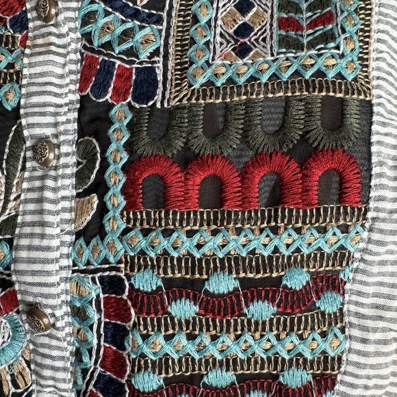 SOFT SURROUNDINGS Havana Grey Stripe Sheer Embroidered Tunic Top Size L - Picture 9 of 11